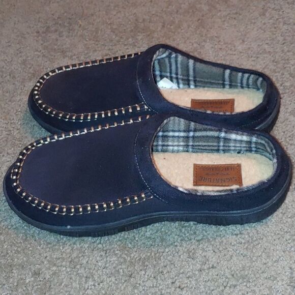 Signature Levi Strauss Slippers Sz 7-8 NWOT - Picture 2 of 6